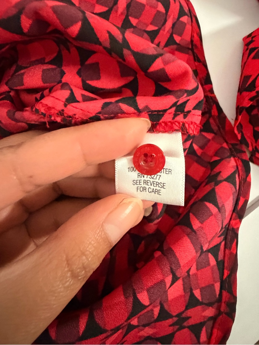 Dana Buchman Red Geometric Button-Down Blouse - Picture 6 of 10